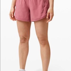 Lululemon track that MR short 5”